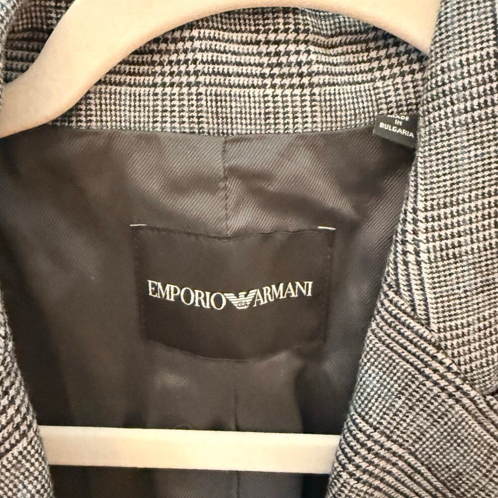 Emporio Armani Double Breasted Plaid Prince of Wales Gray Blazer Notched Lapel - Picture 3 of 13